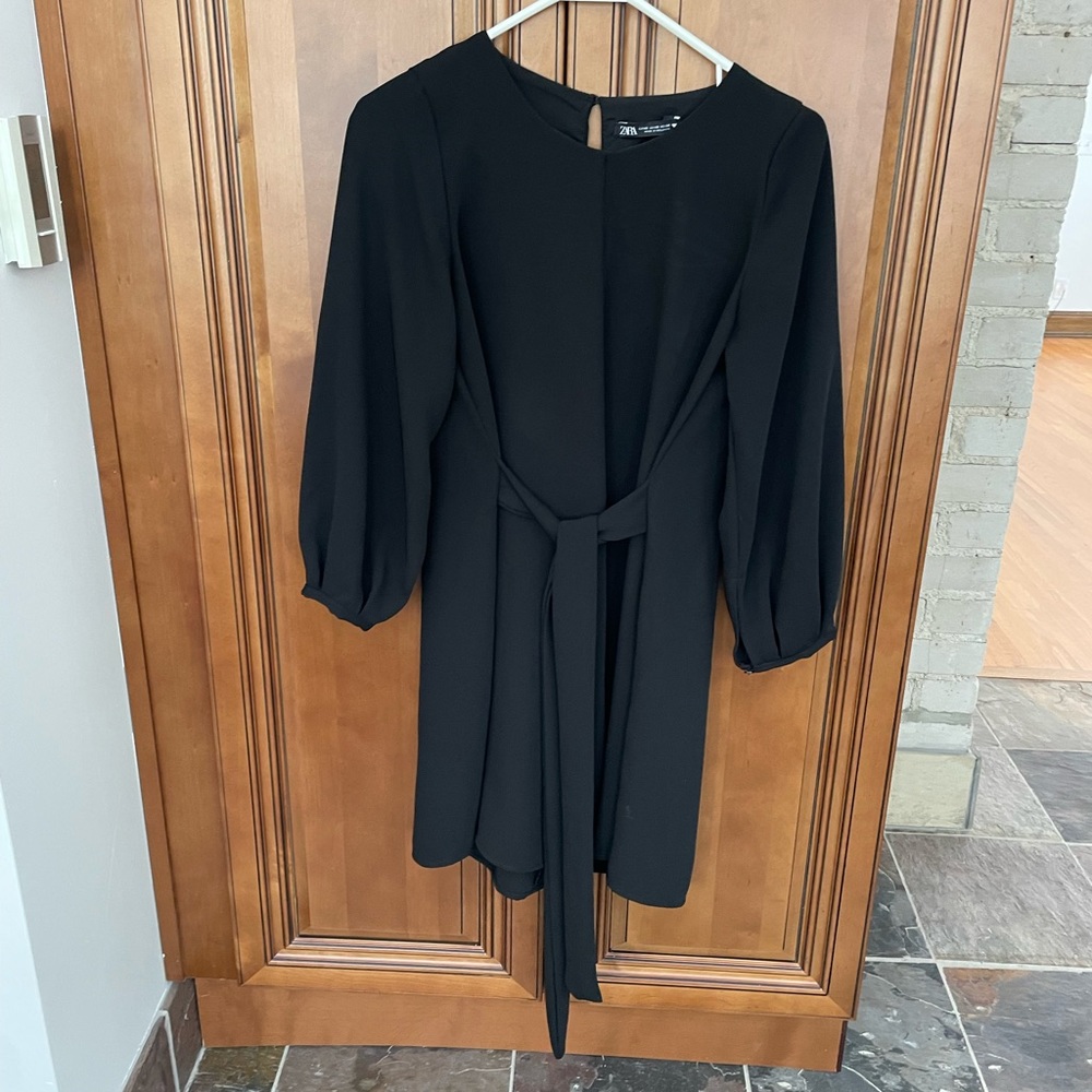 Zara short black dress